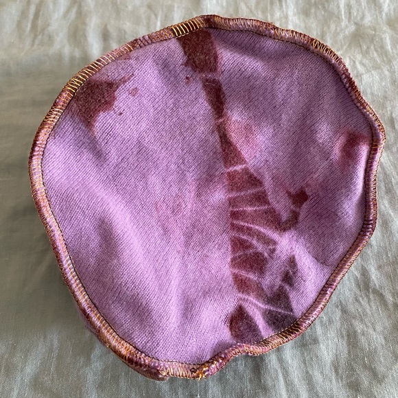 Upcycled hat - Picture 4 of 5